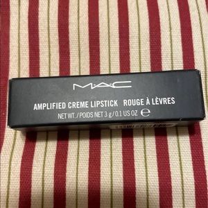 Mac lipstick tassel